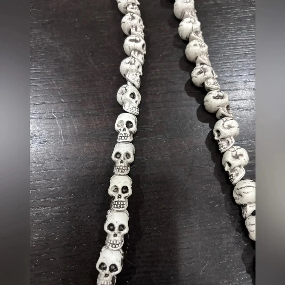 Costume Jewelry Skull & Bones Necklace Bracelet Caveman Halloween Voodoo